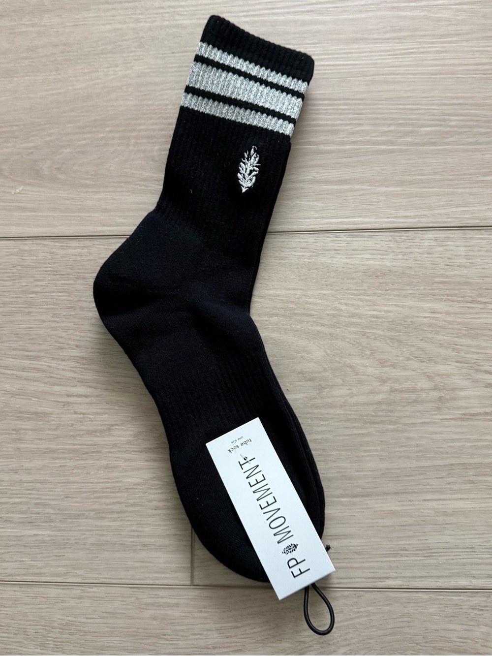 NWT Flash Stripe Logo Tube Socks in Black/Silver O/S
